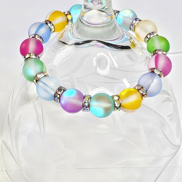 Multi Color Mat Glass Mermaid Beaded Stretch Bracelet - Picture 8 of 10